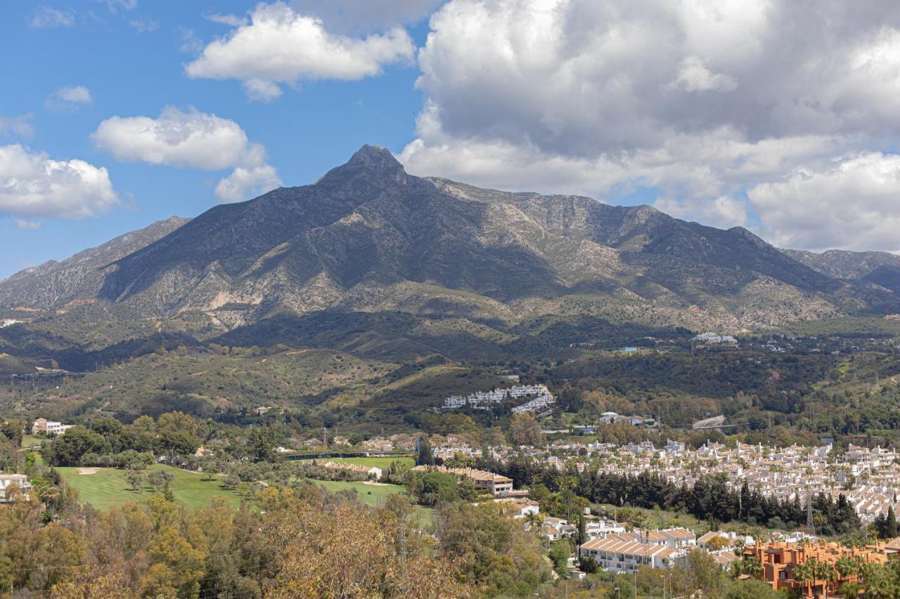 Modern Apartment With Stunning Views Marbella Exteriér fotografie