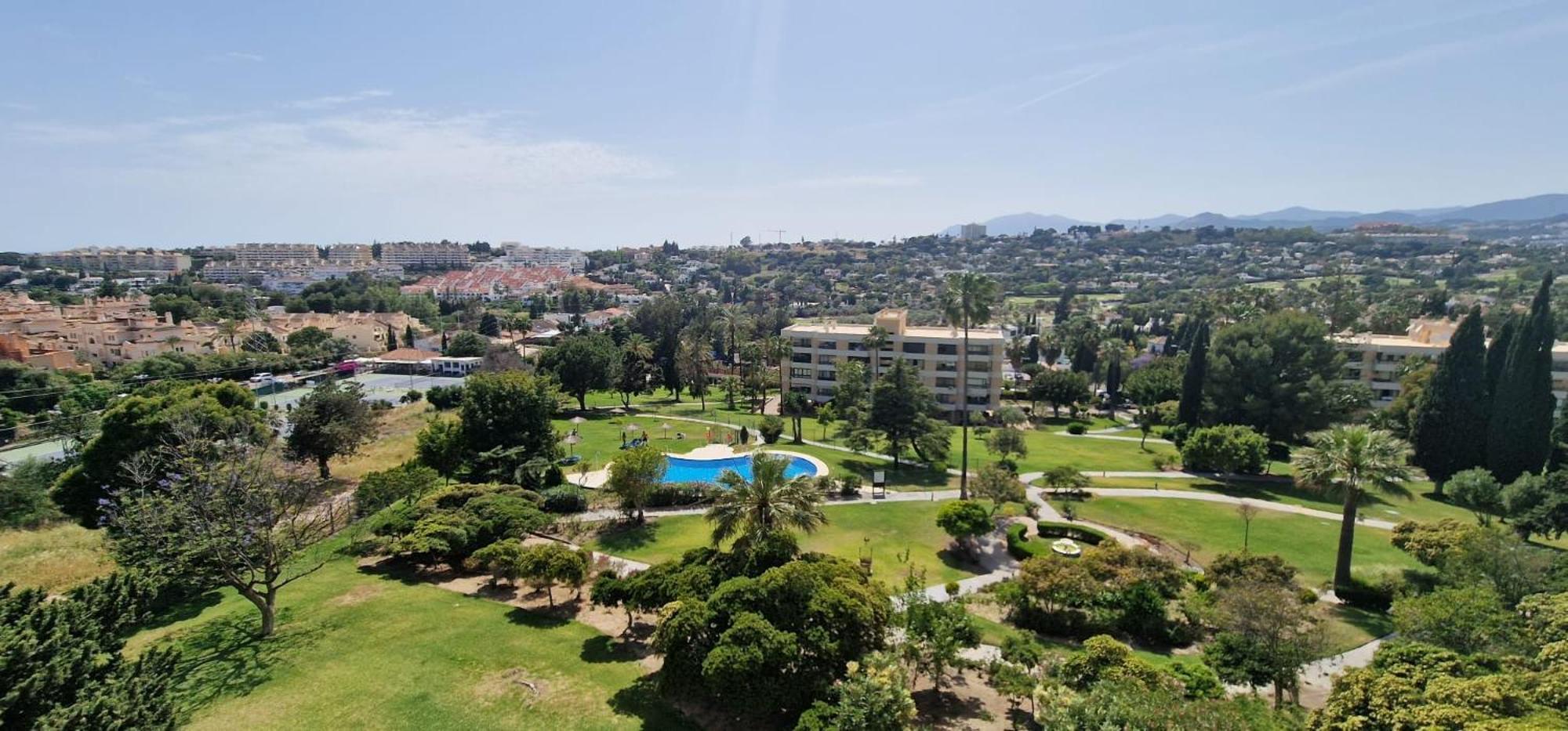 Modern Apartment With Stunning Views Marbella Exteriér fotografie
